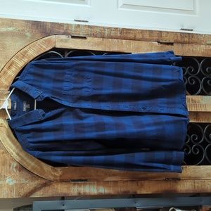 Eddie Bauer Classic Fit Flannel Shirt. 2XLT. Blue & Black.